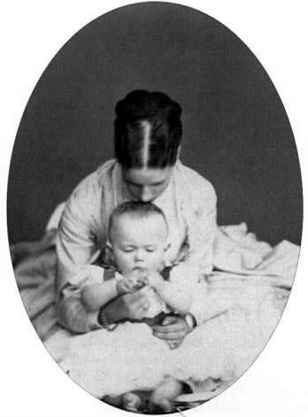Dagmar beebi Nikolaiga