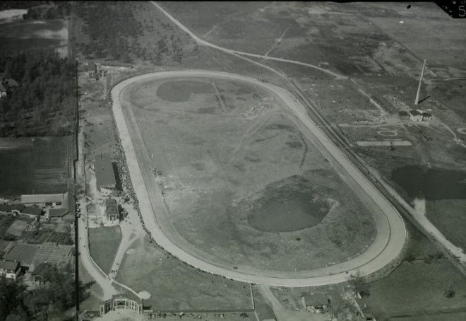 Üksiku lennuväedivisjoni nr. 1 lendurvaatleja poolt tehtud aerofoto. Tallinna hipodroom 1932 EFA.66.4.5781