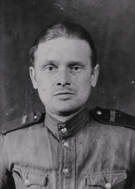 Erich Aadla mundris